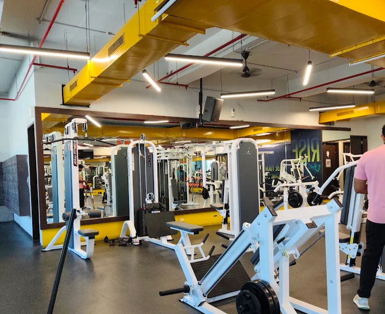 Krunch Fitness Waghbil Ghodbunder Road gym